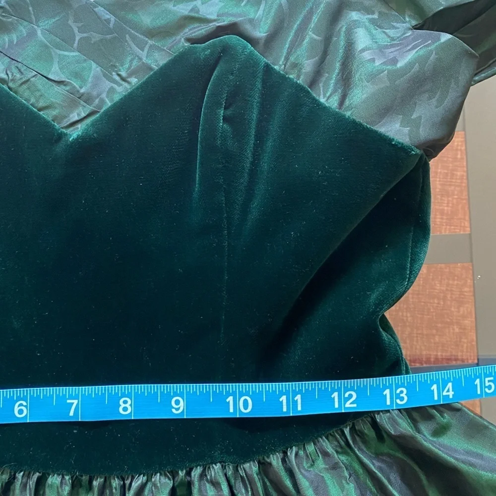 Vintage Laura Ashley Green Velvet Floral Taffeta Midi Dress Gown 8 - Picture 14 of 16